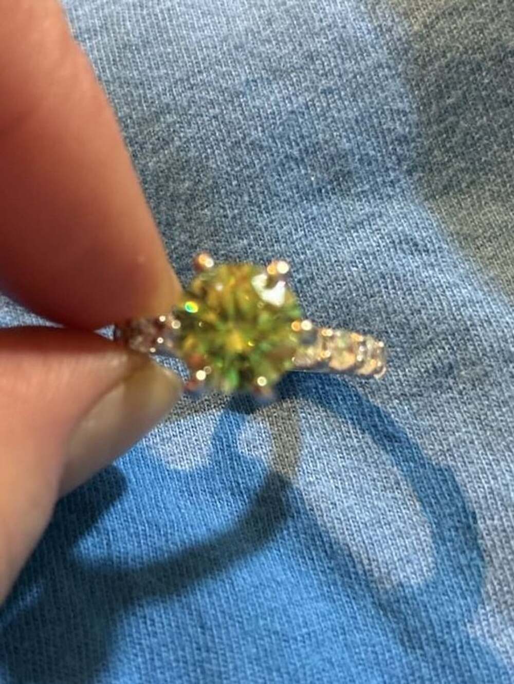 Green Zirconia Ring Silver Pave Band